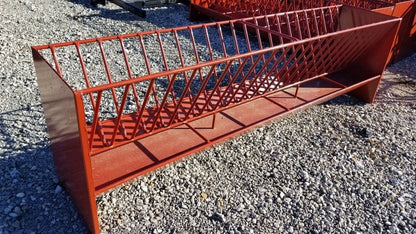 Global Equipment Ranch Boss 10' Sheep/Goat Feeder | Length 10' | For Livestock Feeding