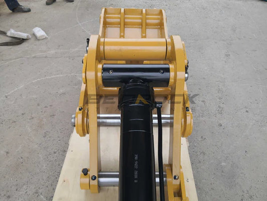 Bedrock Attachments Pin Grabber Thumb | Model ET70-PG3T30 | Width 29.5"  | Pin Size 70mm | 3 Teeth | Machine Size 15-18 Ton | For Excavators