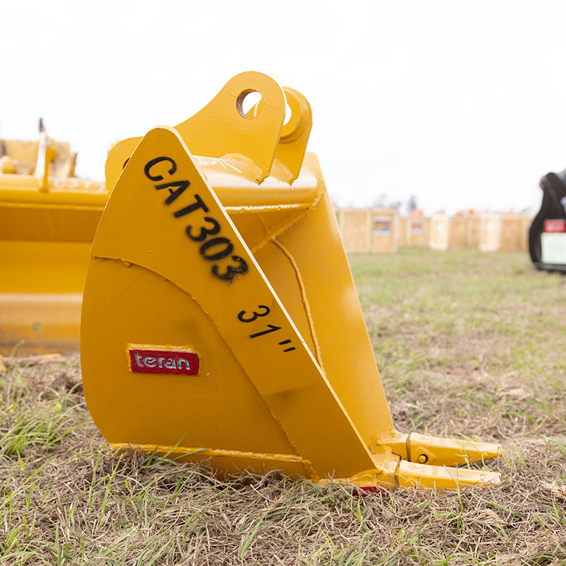 Teran Trapezoidal Bucket | Model BKT-303 Trapez | Bucket Width 31" inches | Capacity 0.06 Cubic Meters | For Excavators