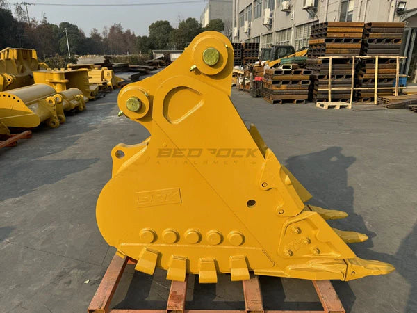 Bedrock Attachments Heavy-Duty Bucket | Model EB330DHD-30-0.78 | Width 33" | Capacity 0.78 CU M | Machine Size 30-40 Tons | For Excavators CAT 330