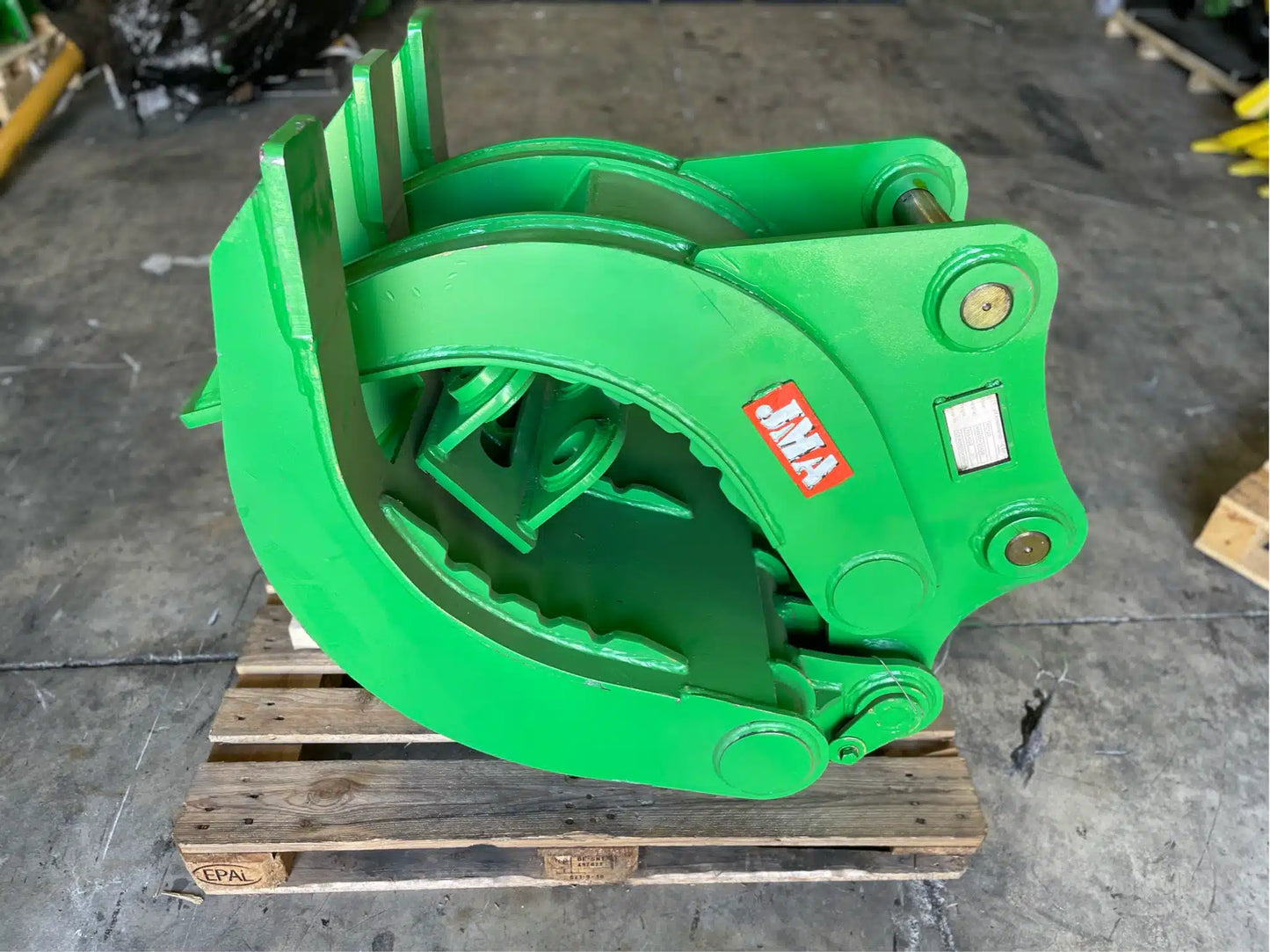 JMA Attachments Mechanical Grapple | Grapple Width 32" inches | Pin Size 65mm | For 11 – 15 Tons Excavators