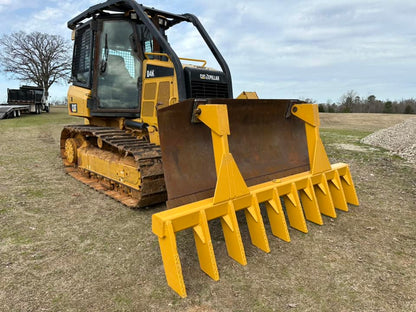 HEBBRONVILLE MACHINE SHOP 8’ TO 24’ PIN ON MEDIUM DUTY STACKING RAKE FOR SKID STEER