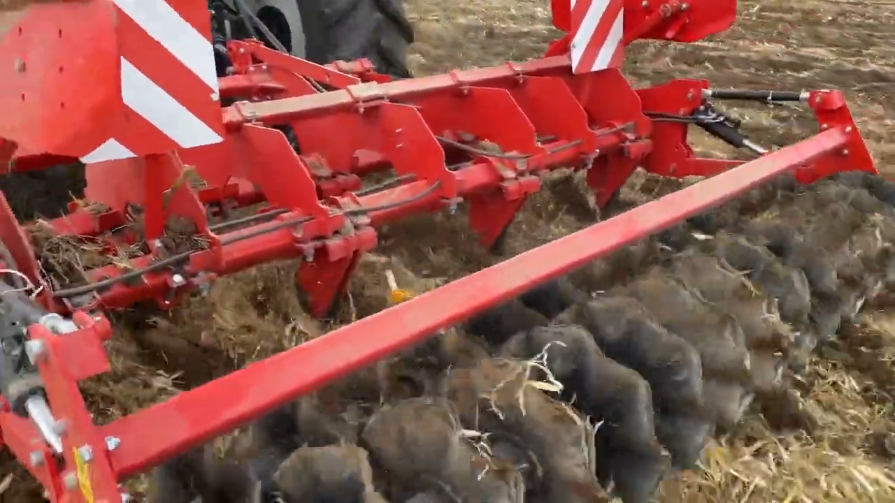 TOSCANO | Heavy Duty Subsoiler | Model 2500/5, 3000/7, 3500/7, 4000/9 & 5000/11 | Work Width 8.2 To 16.4 Feet | HorsePower 170-390 HP | For Tractor