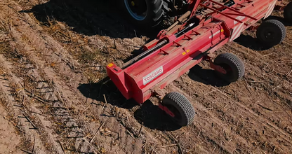 TOSCANO | Folding Shredder | Model 4800 & 6400 | Work Width 15.75 to 21 Feet | HorsePower 120-200 HP | For Tractor