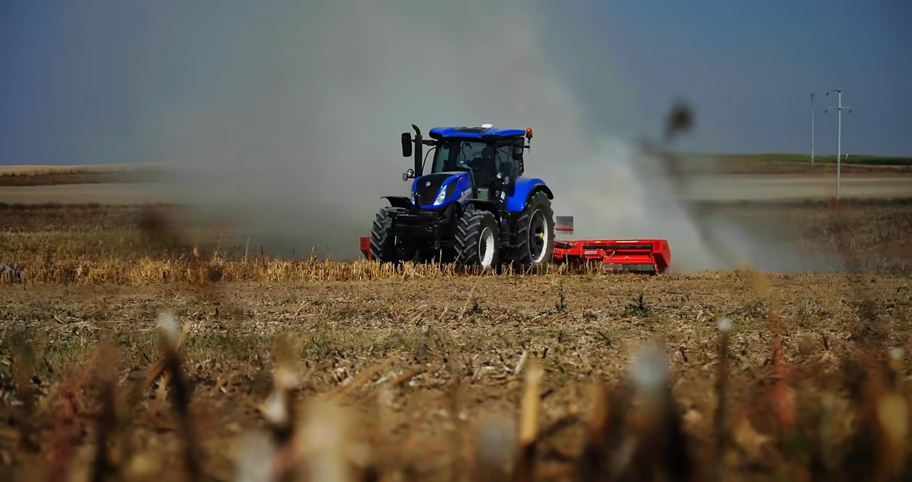 TOSCANO | Folding Shredder | Model 4800 & 6400 | Work Width 15.75 to 21 Feet | HorsePower 120-200 HP | For Tractor