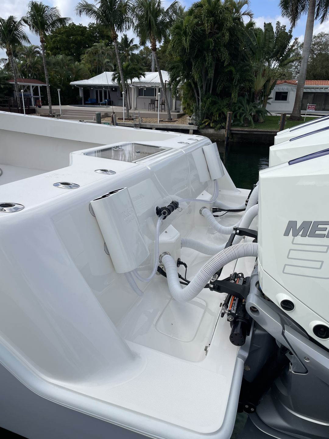 R&R Tackle Co. Bait Tube System | Small, Medium & Large Sizes | Multiple Mounting Options | Tangle-Free Live Bait Storage