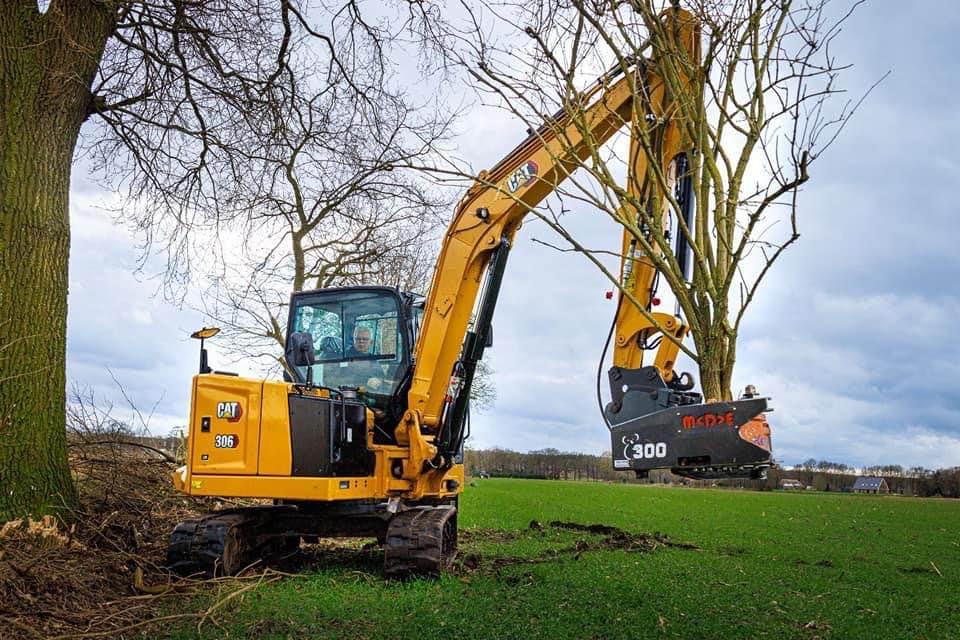 MDE Machinery | Tree Shear With Buncher | Model Koala 150T To Koala 550T | Cutting Capacity 6" To 21.5" Inches | Machine Size 1.5-40 Ton | For Excavator