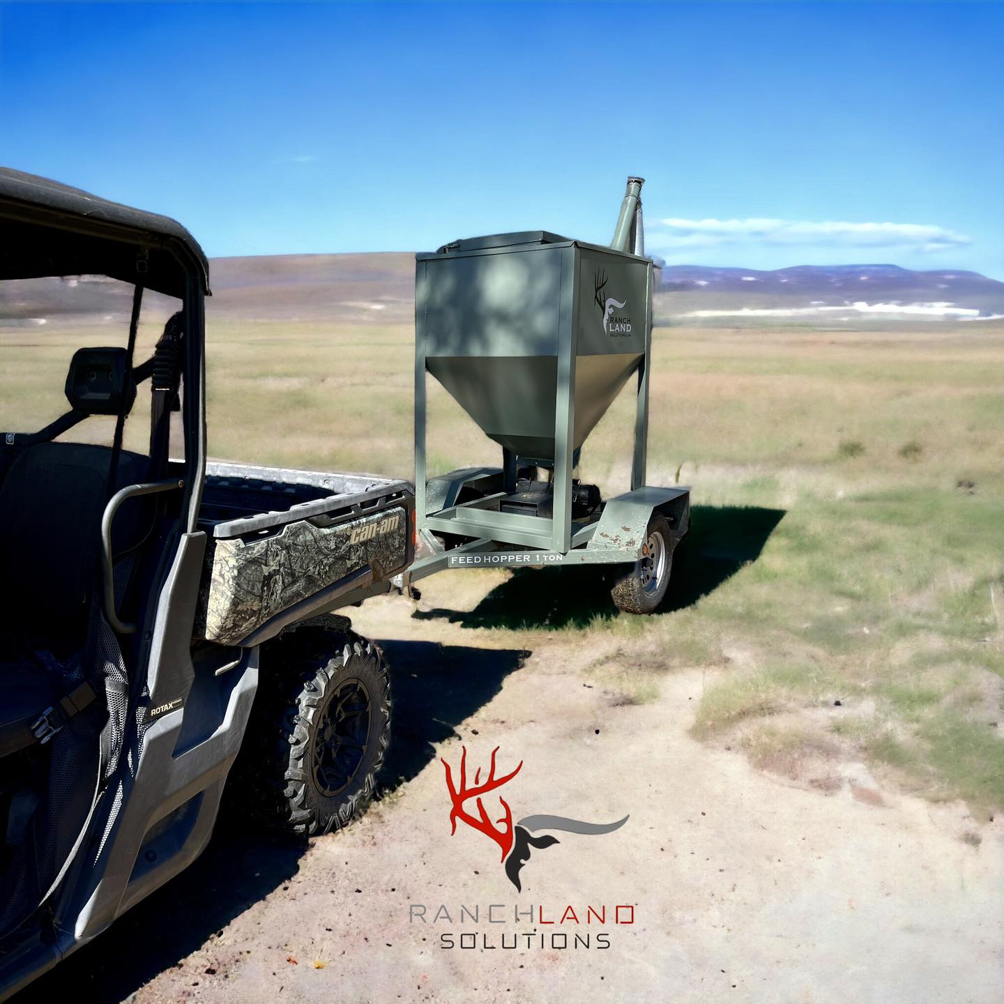 Ranchland Solutions Single Axle Mobile Feed Hoppers