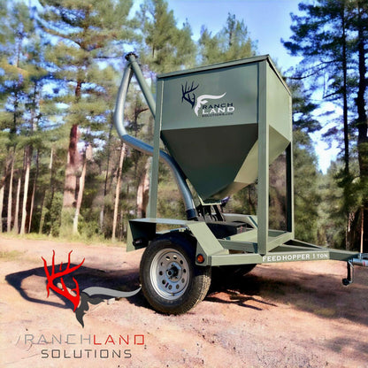 Ranchland Solutions Single Axle Mobile Feed Hoppers