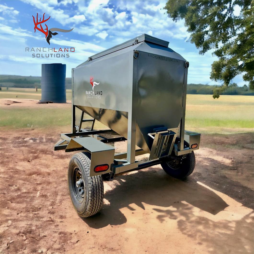 Ranchland Solutions Single Axle Mobile Feed Hoppers