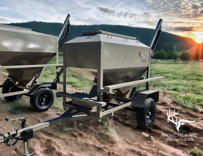 Ranchland Solutions Dual Axel Mobile Feed Hopper