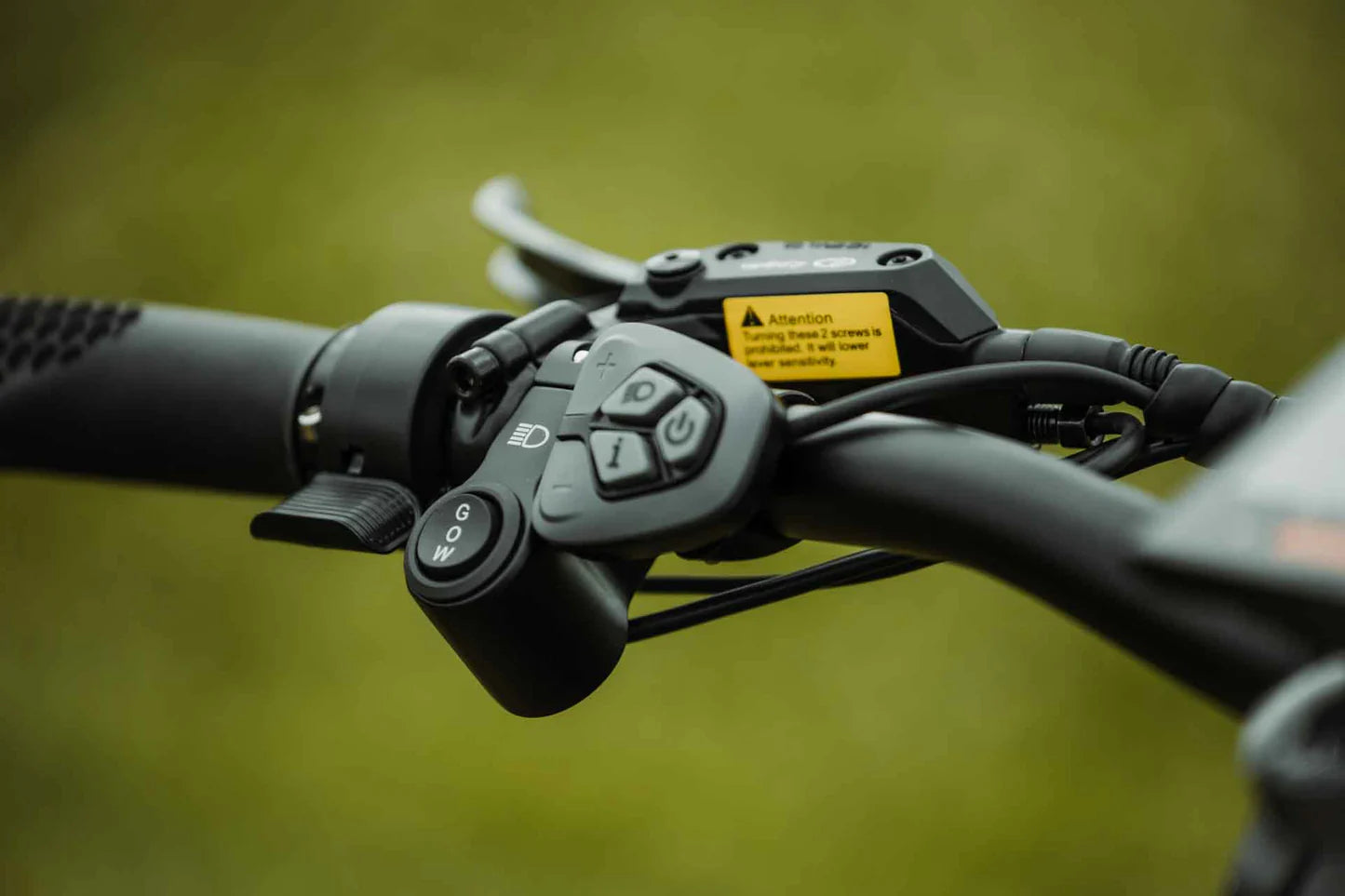 Rambo Electric Bike | Rebel 2.0 SS (Single Speed) | 1000W Bafang Mid-Drive Motor | 48V 15Ah Battery | Up to 32 Miles Range | For Off-Road Adventures