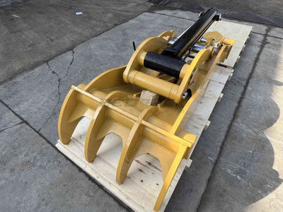 Bedrock Attachments Pin Grabber Thumb | Model ET110-PG4T60 | Width 43.3