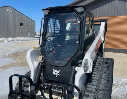 Skid Steer Doors Cab Enclosure Door | BSD‑R (Bobcat R Series) | ½" Lexan Polycarbonate | 15–25 GPM | For Bobcat R Series Skid Steers