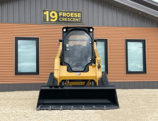 Skid Steer Doors Cab Enclosure Door | CAT‑D Retrofit | ½" Lexan Polycarbonate | 15–25 GPM | For Caterpillar D Series Skid Steers