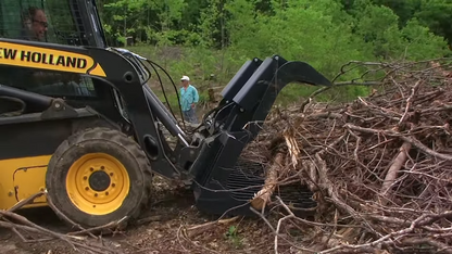 STOUT | XHD Brush & Root Grapple | 4" Tine Spacing | Model 72" Width | Hydraulic Flow 15–25 GPM | 26–37 kW / 35–50 HP|For Skid Steer