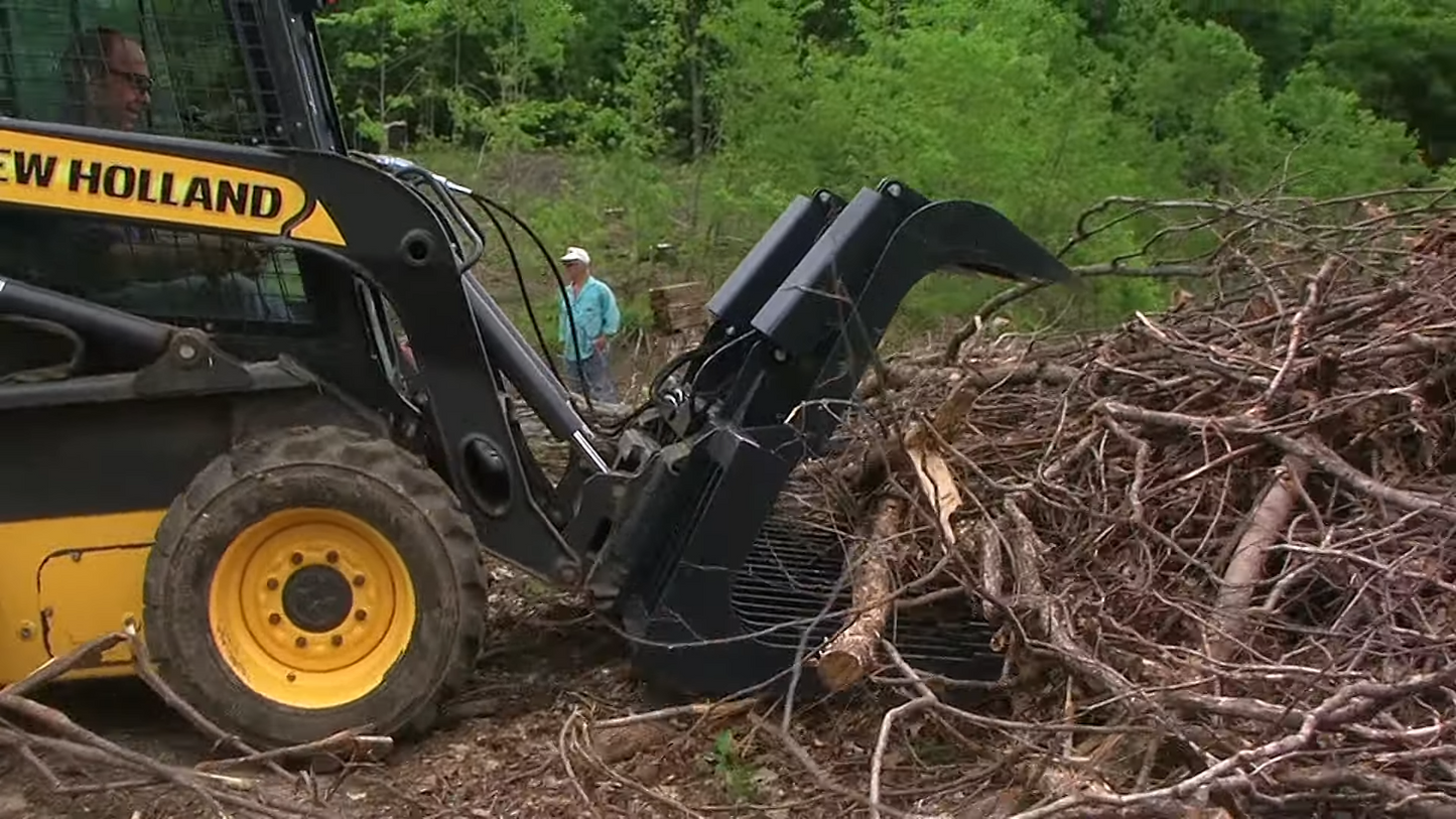 STOUT | XHD Brush & Root Grapple | 4" Tine Spacing | Model 72" Width | Hydraulic Flow 15–25 GPM | 26–37 kW / 35–50 HP|For Skid Steer