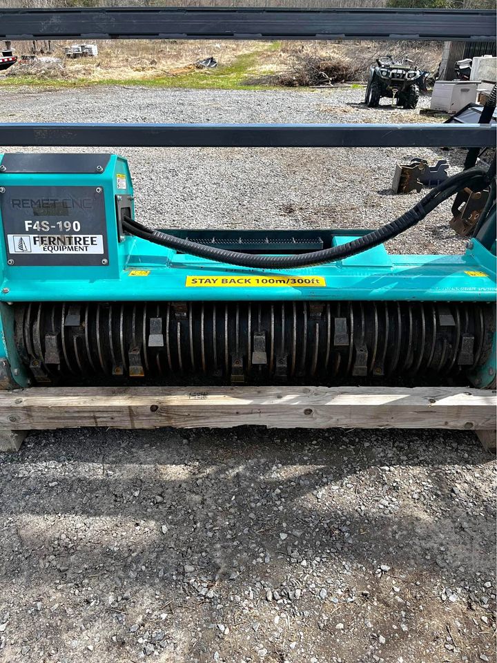 Remet Skid Steer Mulcher - Skid Steer Mulcher F4S-160 / 190 / 225