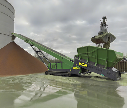 UPSEN Crawler Mobile Stacker Conveyor | Model U-TD65 | Capacity 100–300 t/h | Belt Width 1000 mm