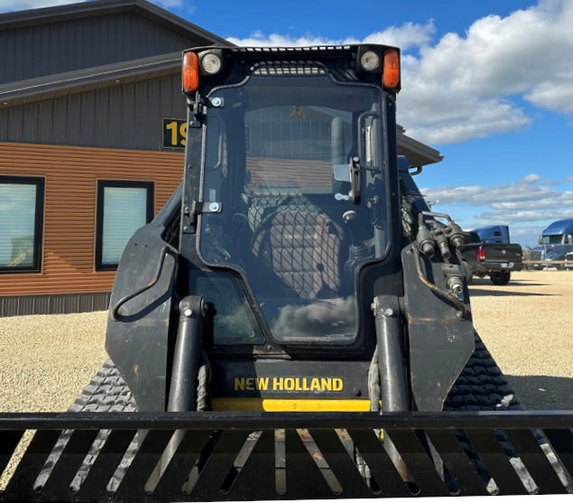 Skid Steer Doors Cab Enclosure Door | BSD‑M (New Holland Alpha Max) | ½" Lexan Polycarbonate | 15–25 GPM | For New Holland Alpha Max Skid Steers