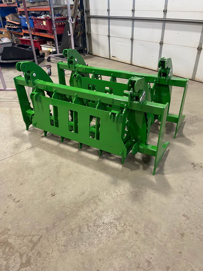 Top Dog Attachments Granite Grapple | Width 54"-84" | Horsepower19 to 75 HP | John Deere Quick Attach | For Tractor