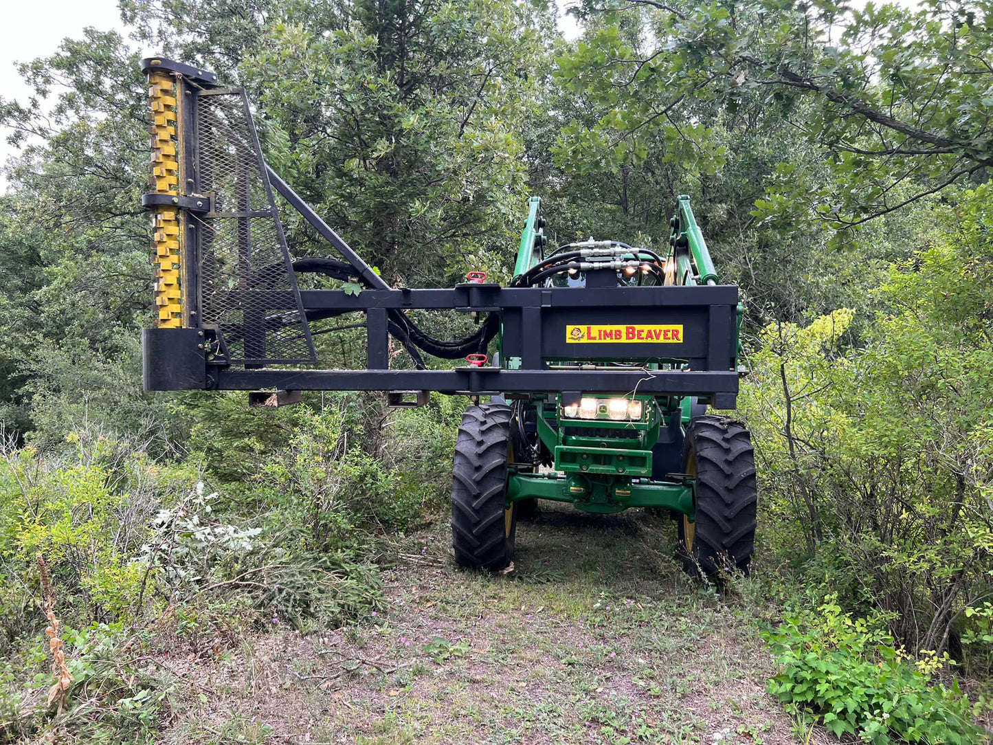 Limb Beaver Junior Beaver | Model JB 4TR / JB 4SS | Cut Path 48" | Max Limb Diameter 4" | Horsepower  50–70 HP | For Tractors & Skid Steers