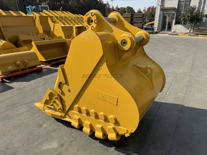 Bedrock Attachments Heavy-Duty Bucket | Model EB330DHD-48-1.42 | Width 48-Inch | Capacity 1.42 CU M | Machine Size 30-40 Tons | For Excavators CAT 330