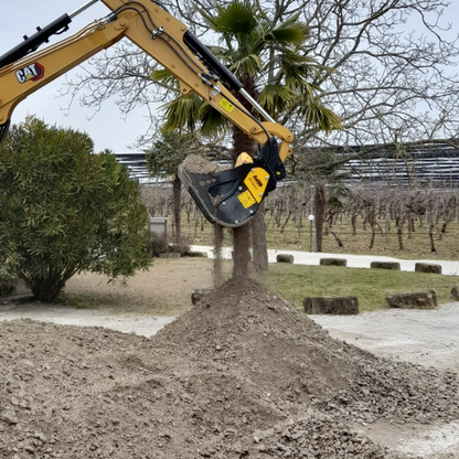 MB Crushers Padding Bucket | Model  MB-HDS212 | 1,058 lbs For Backhoe Loaders And Midi Excavators