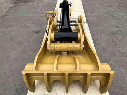 Bedrock Attachments Pin-On Thumb | Model ET100-PO5T60 | Width 43.3" | Pin Size 100mm | 5 Teeth | Machine Size 30-36 Ton | For Excavators