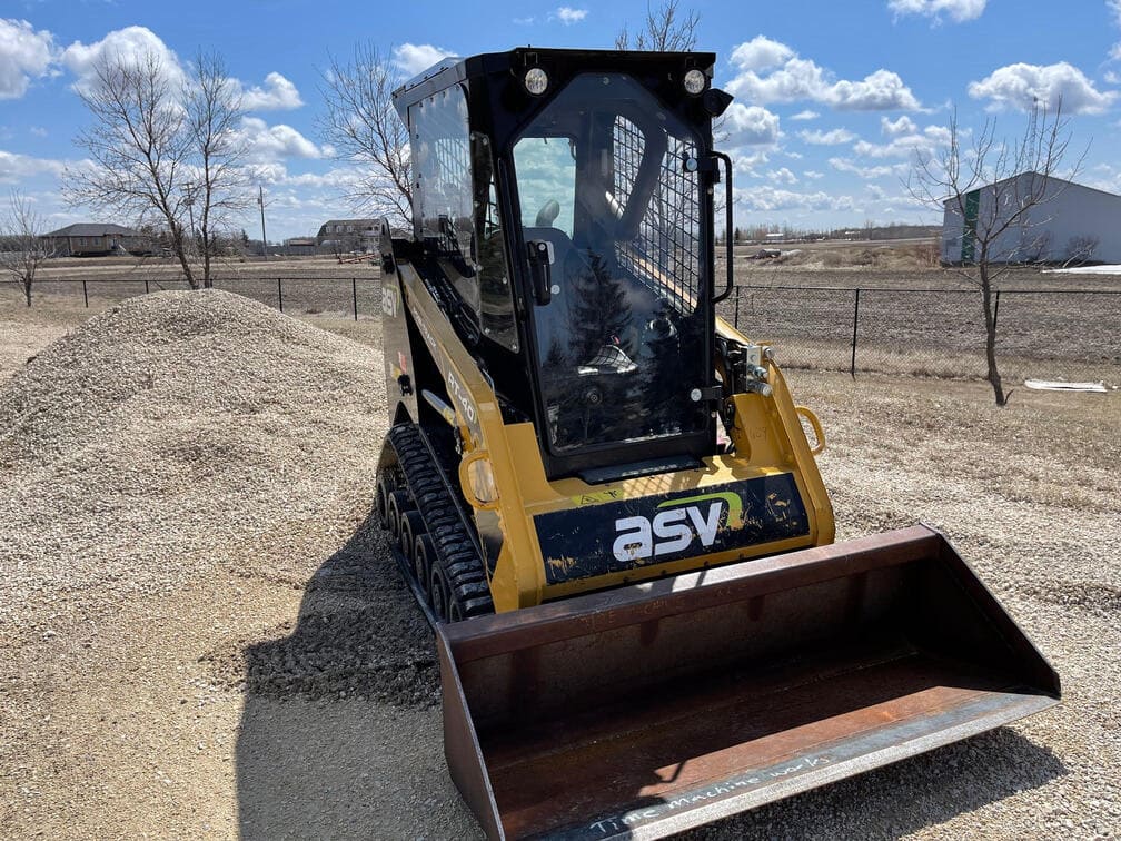 Skid Steer Doors Cab Enclosure Door | ASD‑RT4050 (ASV RT40/RT50) | ½" Lexan Polycarbonate | 15–25 GPM | For ASV RT40/RT50 Skid Steers