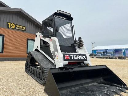 Skid Steer Doors Cab Enclosure Door | BSD‑PT (Terex PT70/PT80) | 17–30 GPM | For Terex PT70 & PT80 Skid Steers