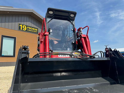 Skid Steer Doors Cab Enclosure Door | BSD‑TL6R (Takeuchi TL6R) | 17.8 GPM | For Takeuchi TL6R Skid Steers
