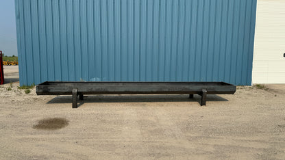 Apache Bunk Feeder | Model 20' | 36" Width | 10-Gauge Steel | 4-Leg | For Cattle & Livestock
