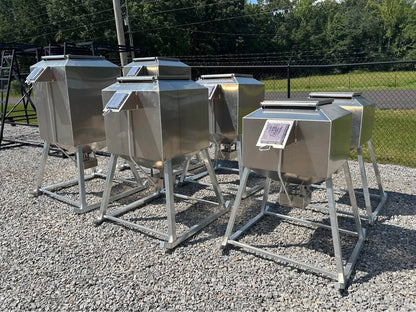Aluminum Outfitters Broadcast Feeders | Capacities 350, 650 & 1000 lbs | Eliminator Varmint‑Proof
