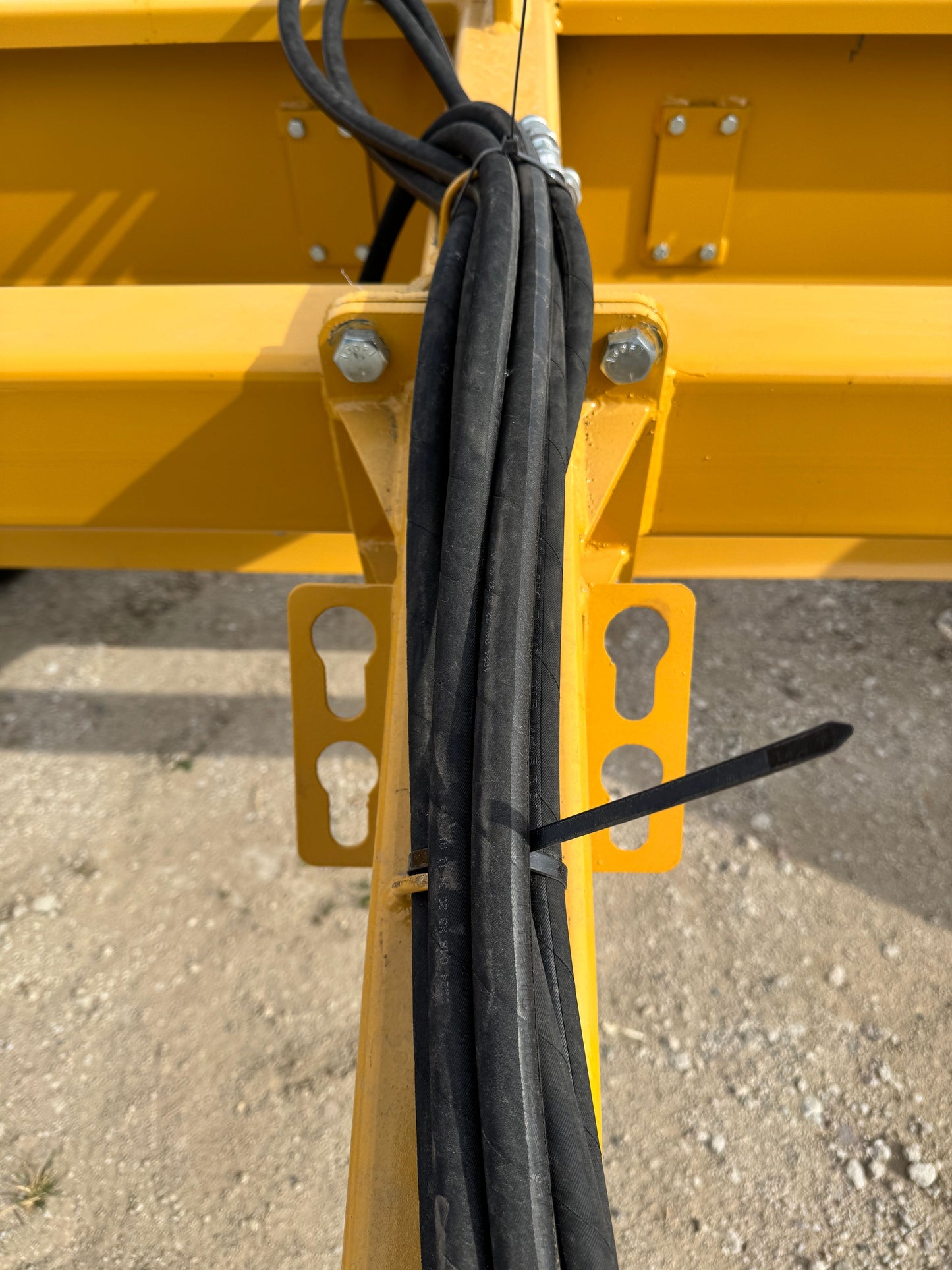 Apache Henke Buffalo 10' Estate II Scraper | Working Width 10' | 125–225 HP | For Tractors