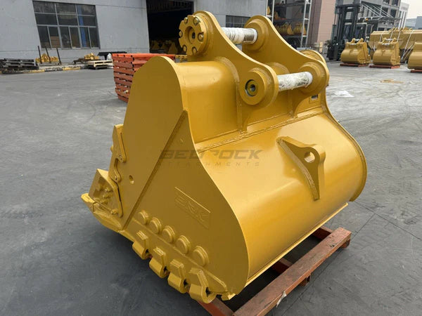 Bedrock Attachments Heavy-Duty Bucket | Width 54-Inch | Capacity 1.64 CU M | Machine Size 30-40 Tons | For Excavators CAT 330
