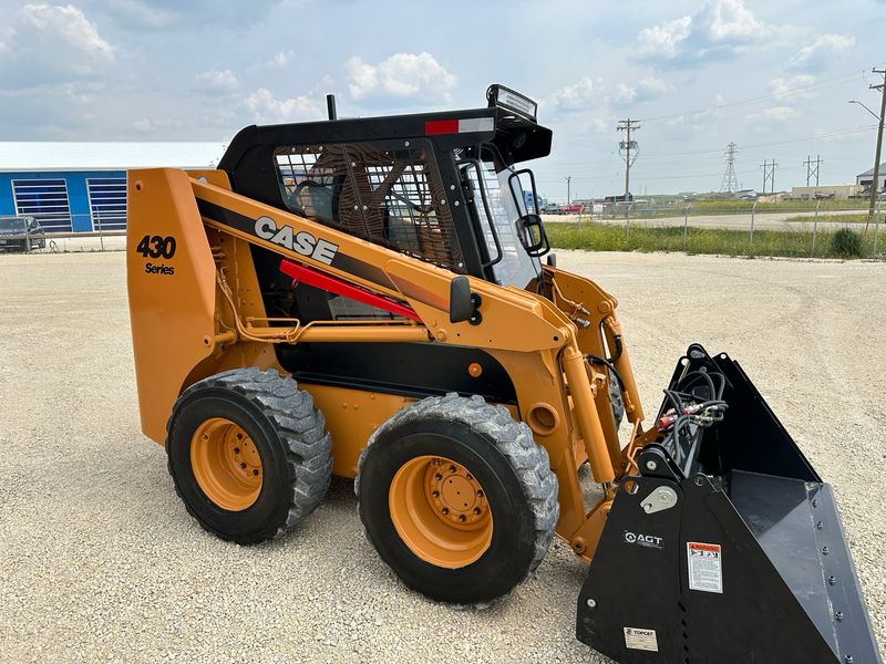Skid Steer Doors Cab Enclosure Door | BSD‑C410 (Case 410–440 Series 1 & 2) | ½" Lexan Polycarbonate | 15–25 GPM | For Case 410/420/430/440 Skid Steers