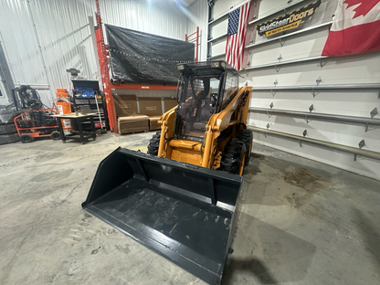 Skid Steer Doors Cab Enclosure Door | CSD‑S3 (Case 410–440 Series 3) | ½" Lexan Polycarbonate | 15–25 GPM | For Case 410/420/430/440 Series 3 Skid Steers
