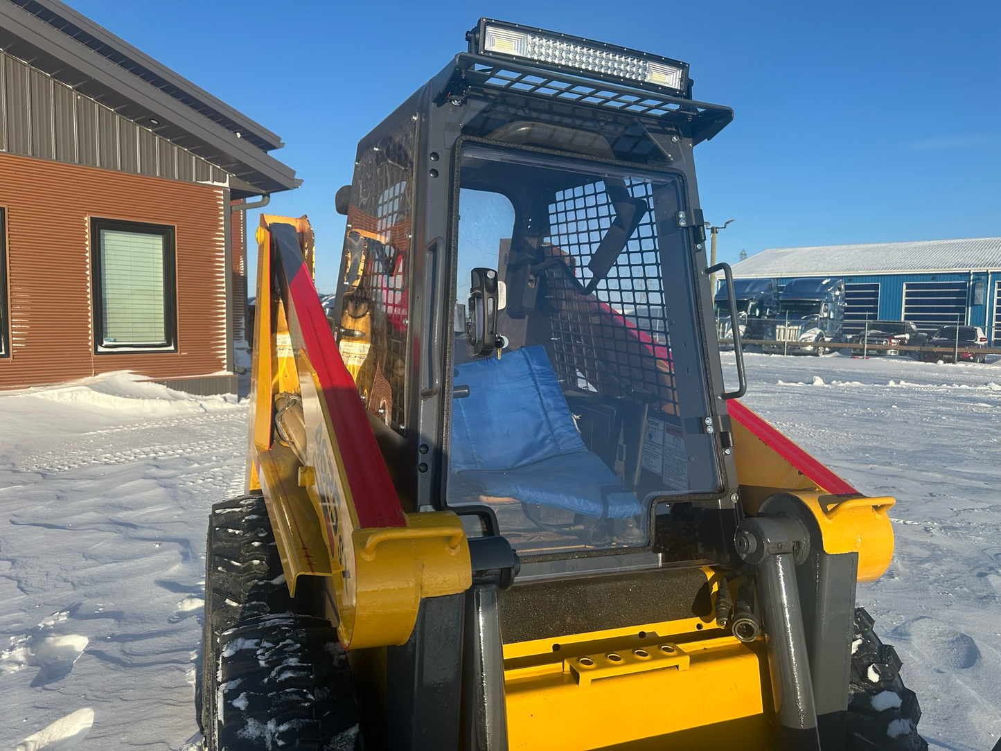 Skid Steer Doors GEHL 4525 SX / 4625 SX Cab Enclosure Door | Model GSD-GEHL-SX | 0.5" Polycarbonate | 15–25 GPM | For Skid Steers