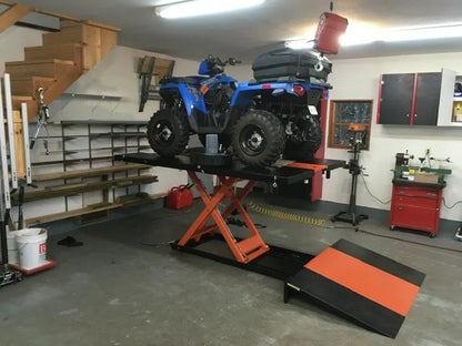 Black Widow Air/Hydraulic UTV & Trike Lift Table Wide | Model UTV-2500-60 Model UTV-2500-64 | Platform Size 64" | Capacity 2,500 lb | Horsepower Up To 100 HP | For UTVs, ATVs & Trikes