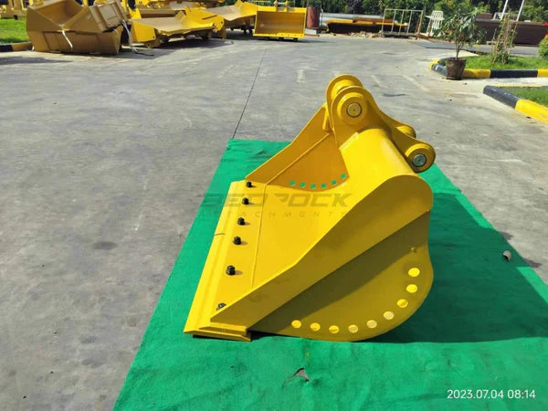 Bedrock Attachments Cleaning Bucket | Width 60" | Capacity 0.74 CU M | Machine Size 10-14 Tons | For Excavators CAT 312