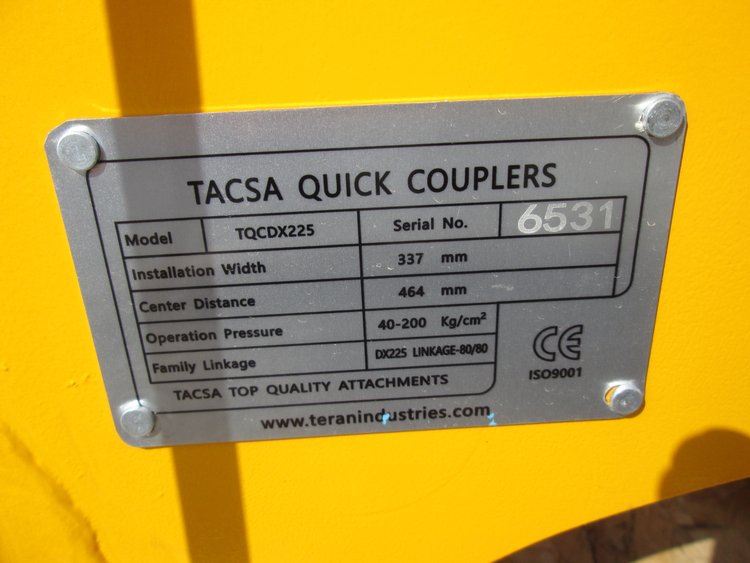 Teran Doosan Excavator Quick Coupler | Model DX-225 | Hydraulic Operation | Coupler Width 13" inches | For Excavators