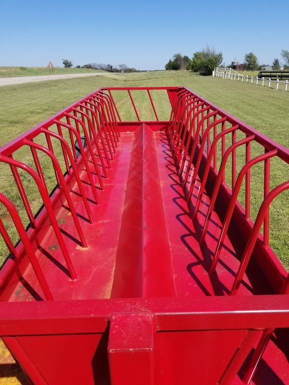 Industrias America 2024 Feeder Wagon 82R | 24' Length | 30+ Cows Capacity | Pull Type