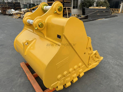 Bedrock Attachments Heavy-Duty Bucket | Model EB330DHD-66-2.08 | Width 66-Inch | Capacity 2.08 CU M | Machine Size 30-40 Tons | For Excavators CAT 330