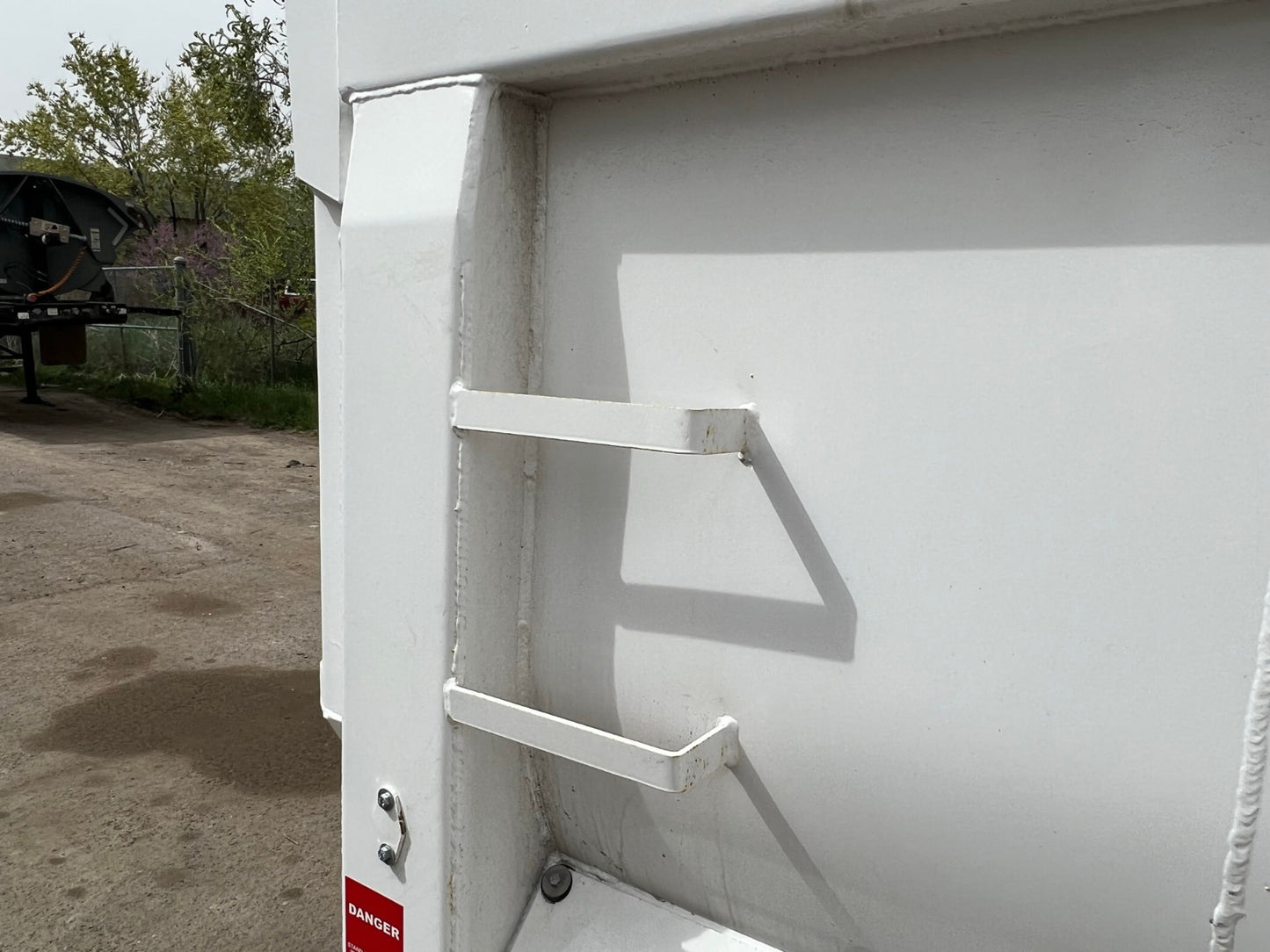 Ranco | Anvil Dump Body | 18ft Length | High-Capacity 60" Wall Height | 84.5" Inside Width | For Dump Trucks & Heavy Construction Hauling