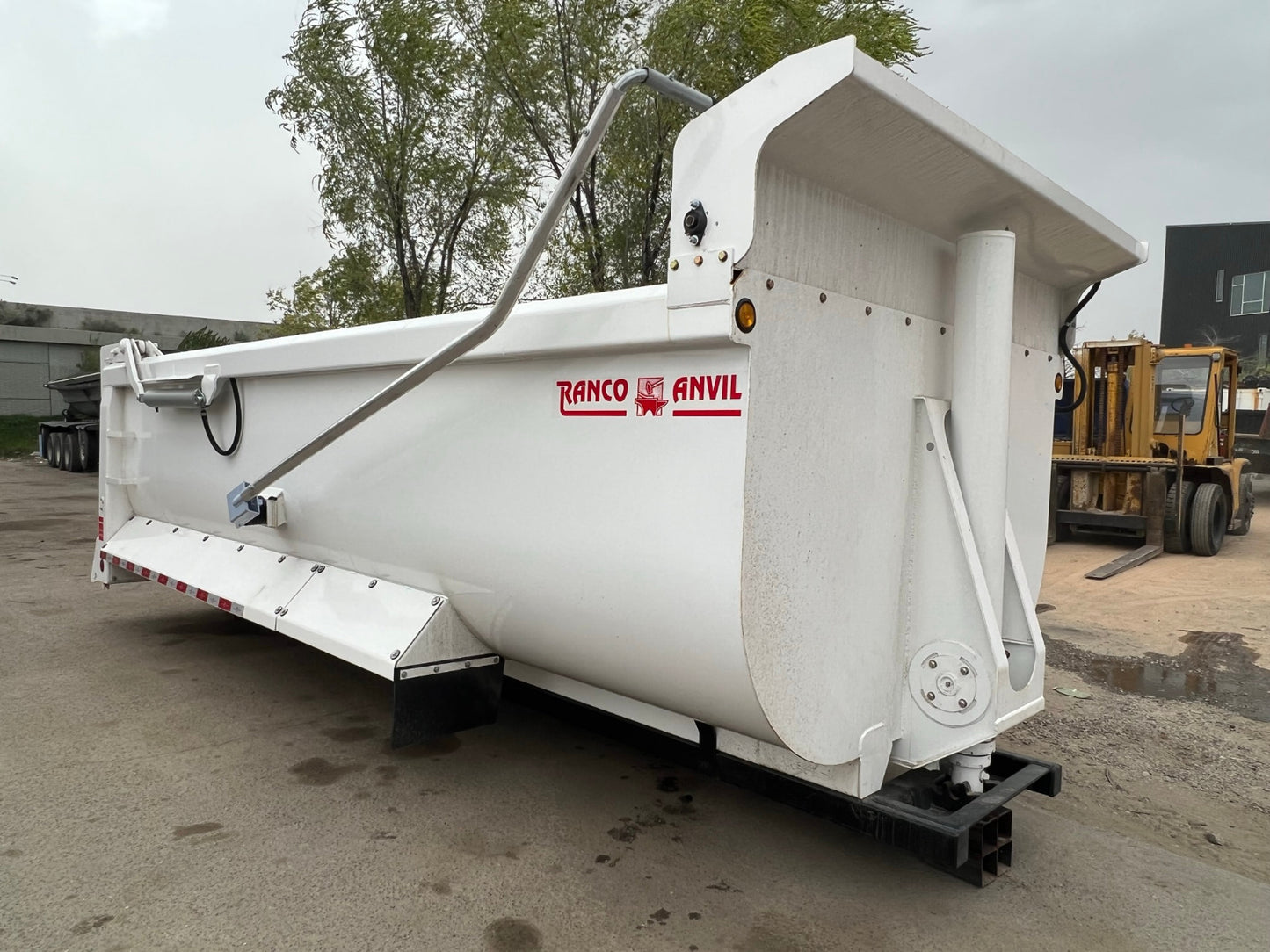Ranco | Anvil Dump Body | 18ft Length | High-Capacity 60" Wall Height | 84.5" Inside Width | For Dump Trucks & Heavy Construction Hauling