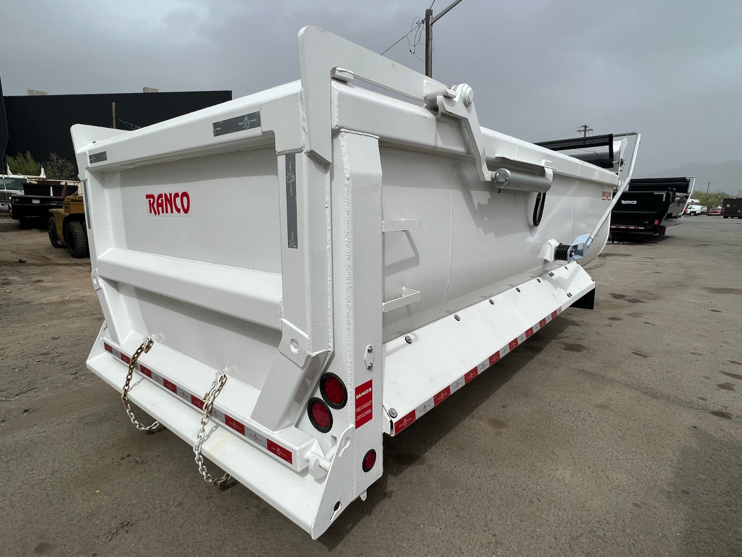 Ranco | Anvil Dump Body | 18ft Length | High-Capacity 60" Wall Height | 84.5" Inside Width | For Dump Trucks & Heavy Construction Hauling