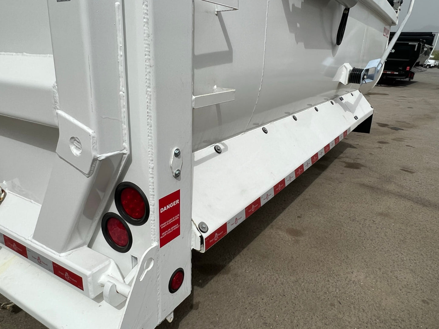 Ranco | Anvil Dump Body | 18ft Length | High-Capacity 60" Wall Height | 84.5" Inside Width | For Dump Trucks & Heavy Construction Hauling