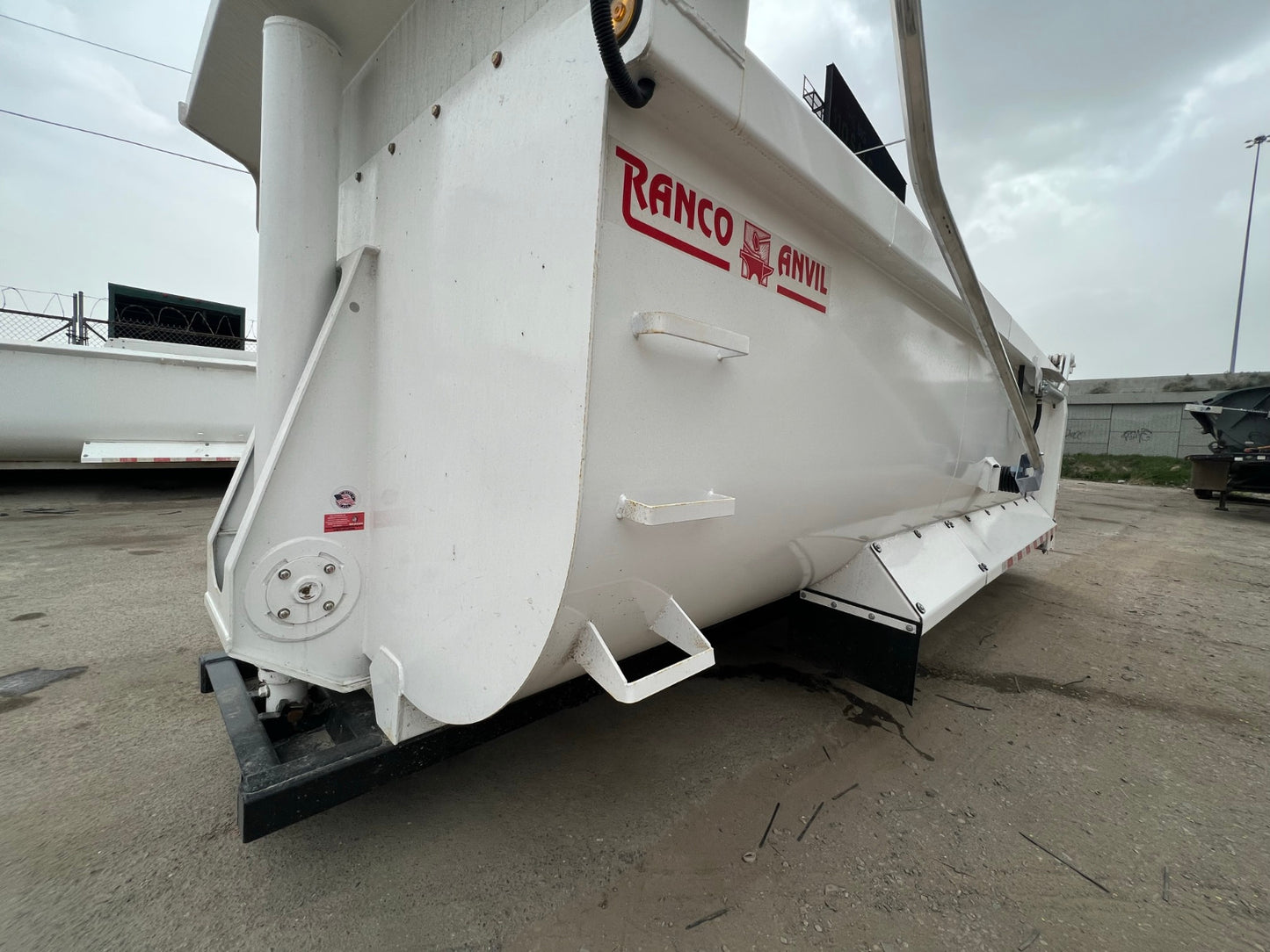 Ranco | Anvil Dump Body | 18ft Length | High-Capacity 60" Wall Height | 84.5" Inside Width | For Dump Trucks & Heavy Construction Hauling