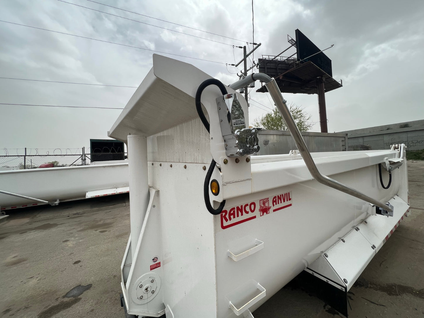 Ranco | Anvil Dump Body | 18ft Length | High-Capacity 60" Wall Height | 84.5" Inside Width | For Dump Trucks & Heavy Construction Hauling